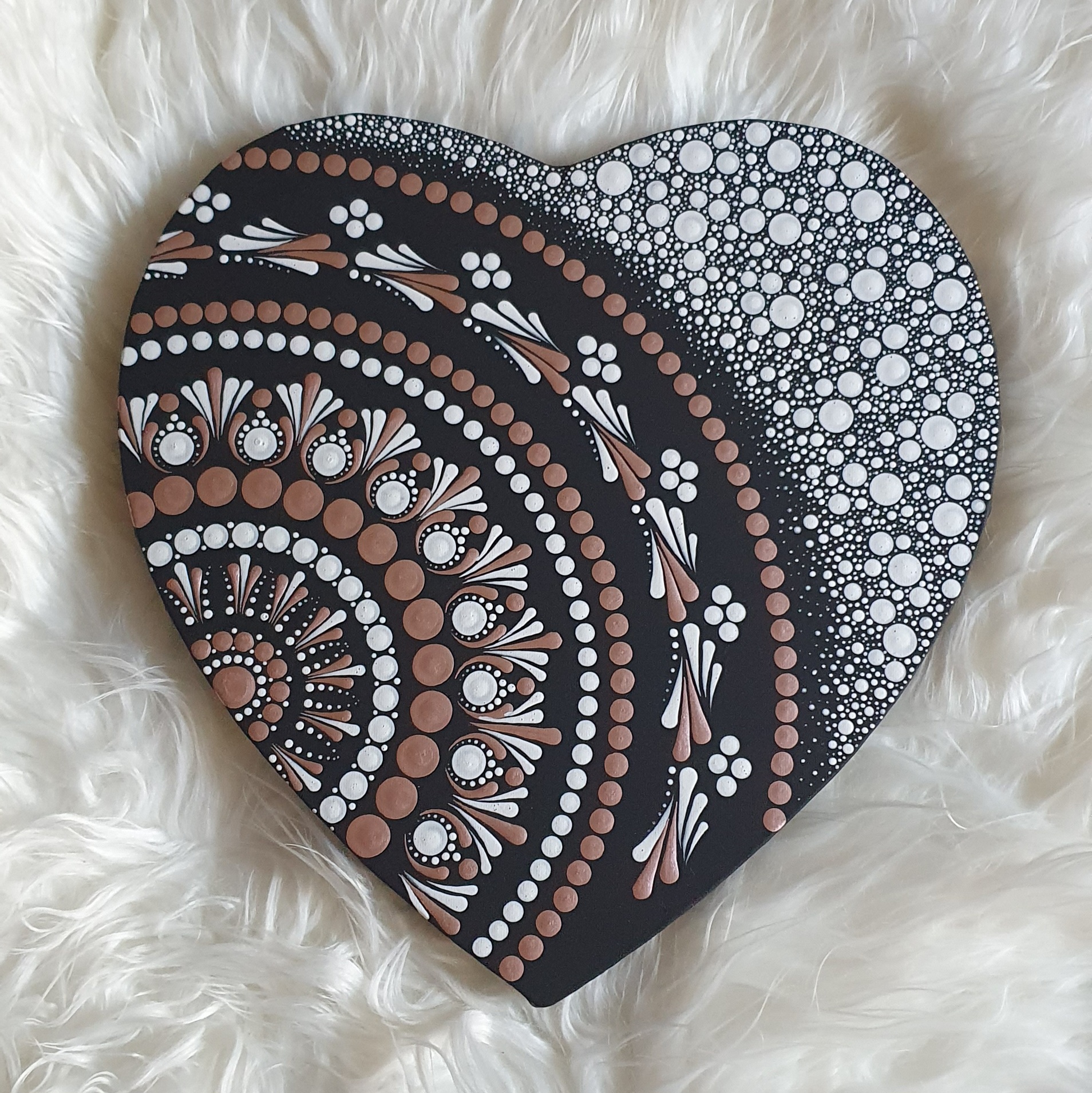 Belső béke szív alakú mandala 28 cm