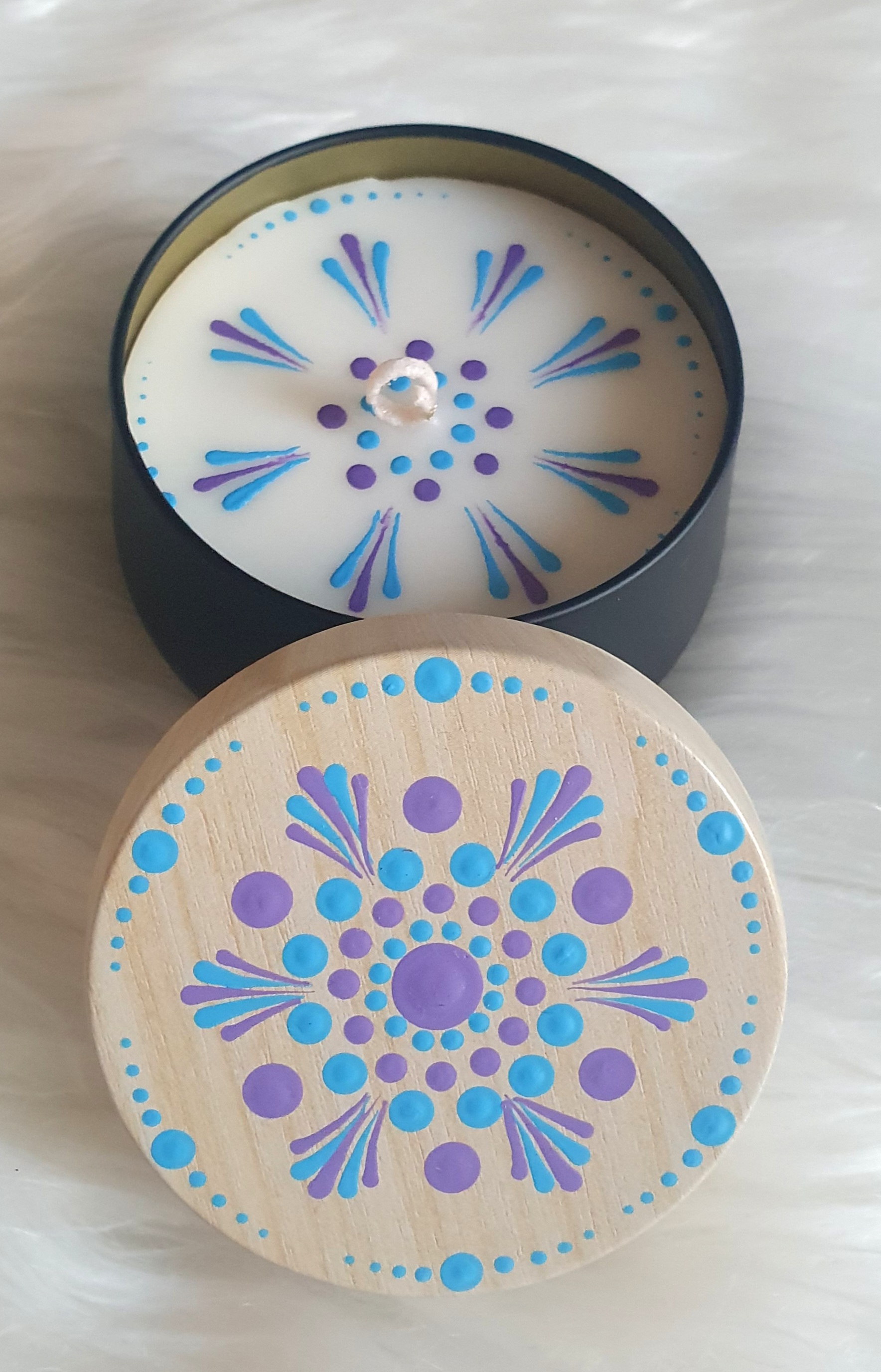 Kék-Lila kézzel festett mandala gyertya